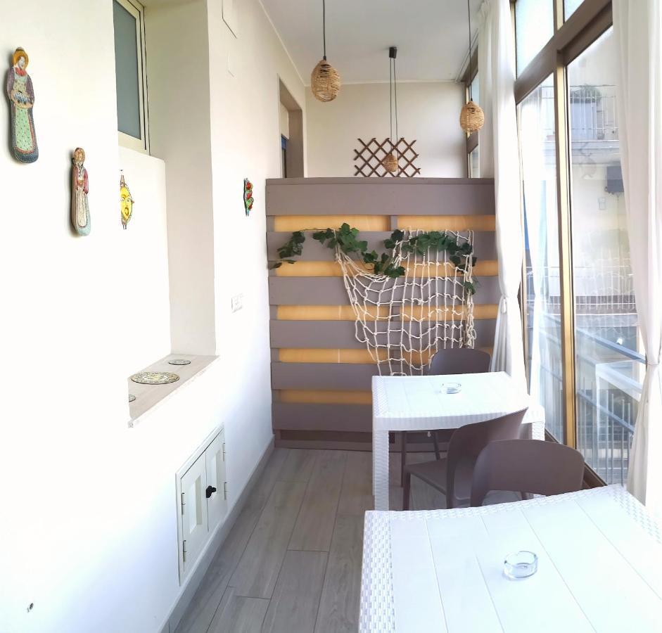 Il Balcone Di Galatea Lägenhet Acireale Exteriör bild